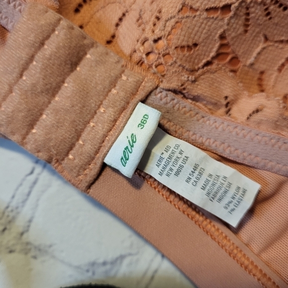 Aerie Bras Size 36D & M - Picture 4 of 5